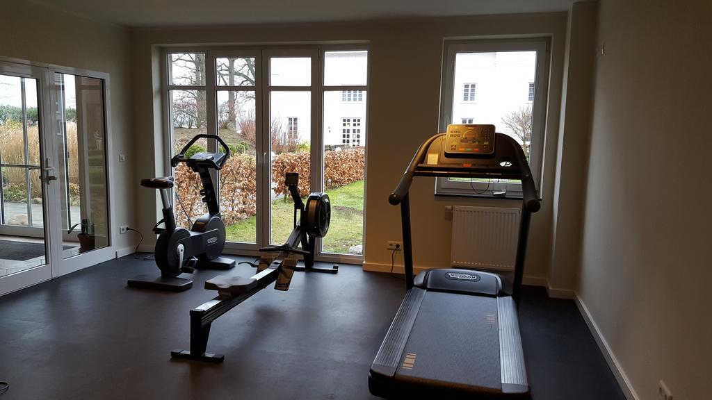 Hotel Badehaus Goor Putbus Exterior foto