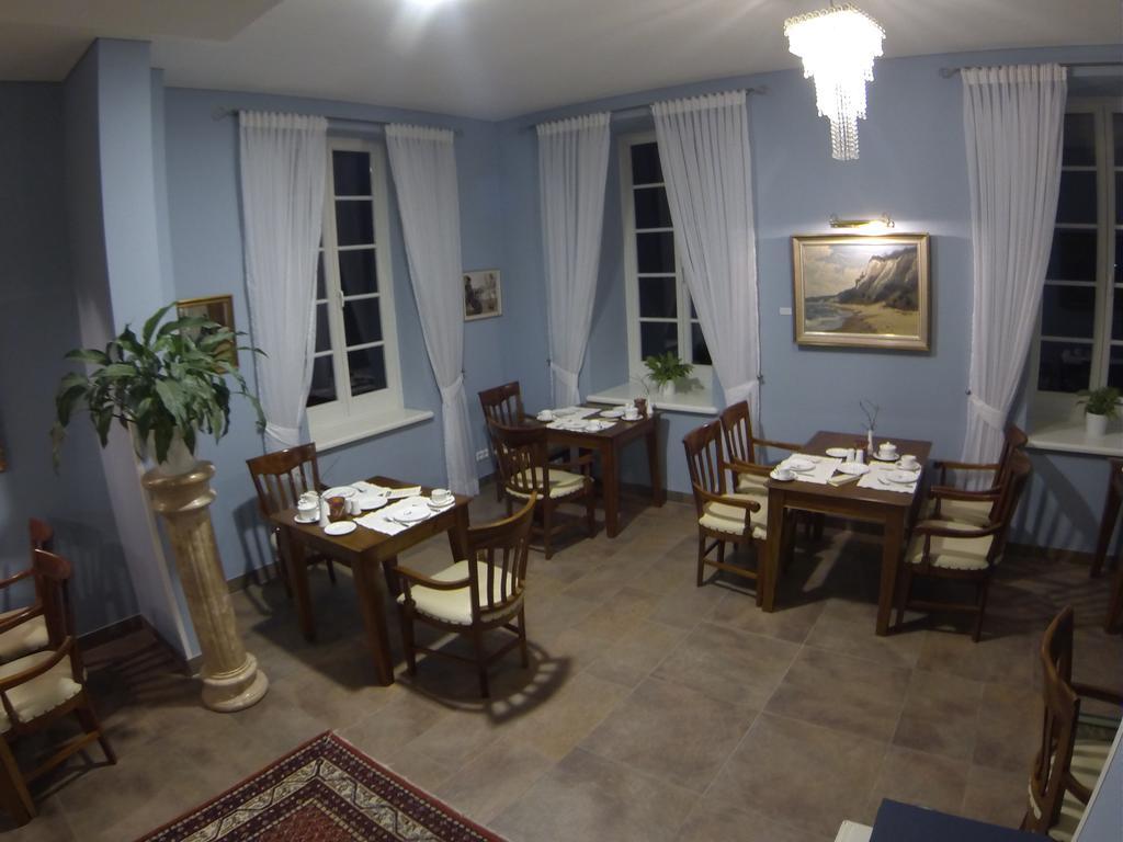 Hotel Badehaus Goor Putbus Exterior foto